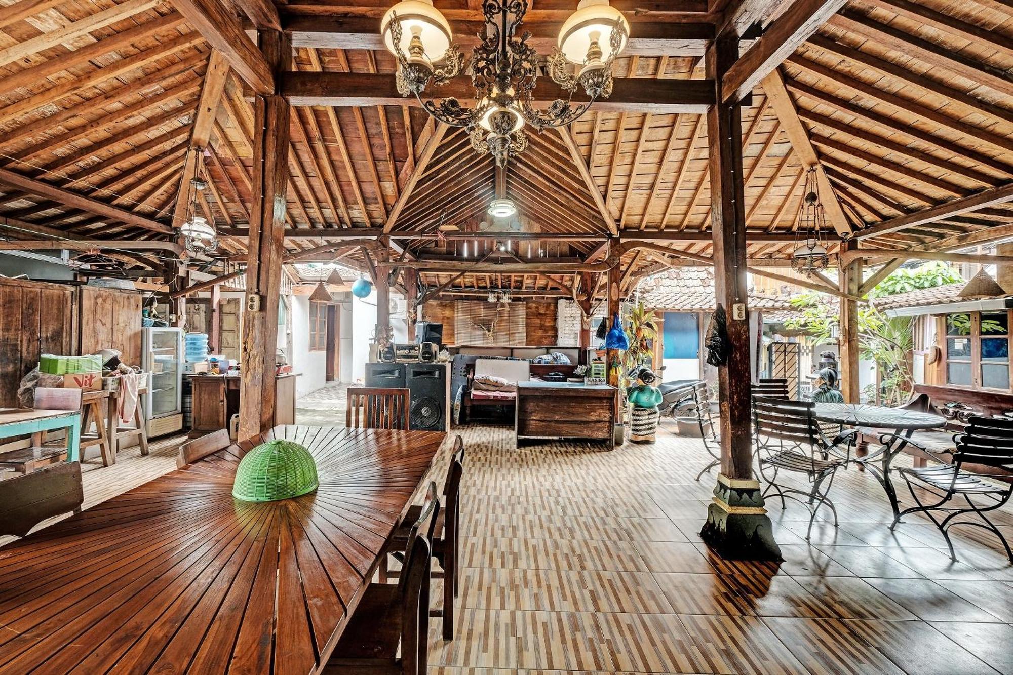 Spot On 91916 Joglo Doyong Homestay Syariah Yogyakarta Exteriör bild